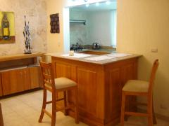 breakfast counter (1 bedroom unit)