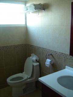 one bedroom unit bathroom